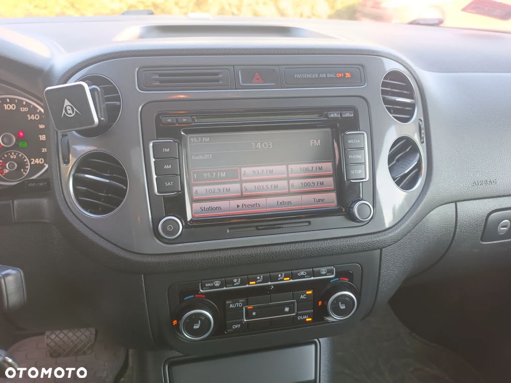 Volkswagen Tiguan - 14