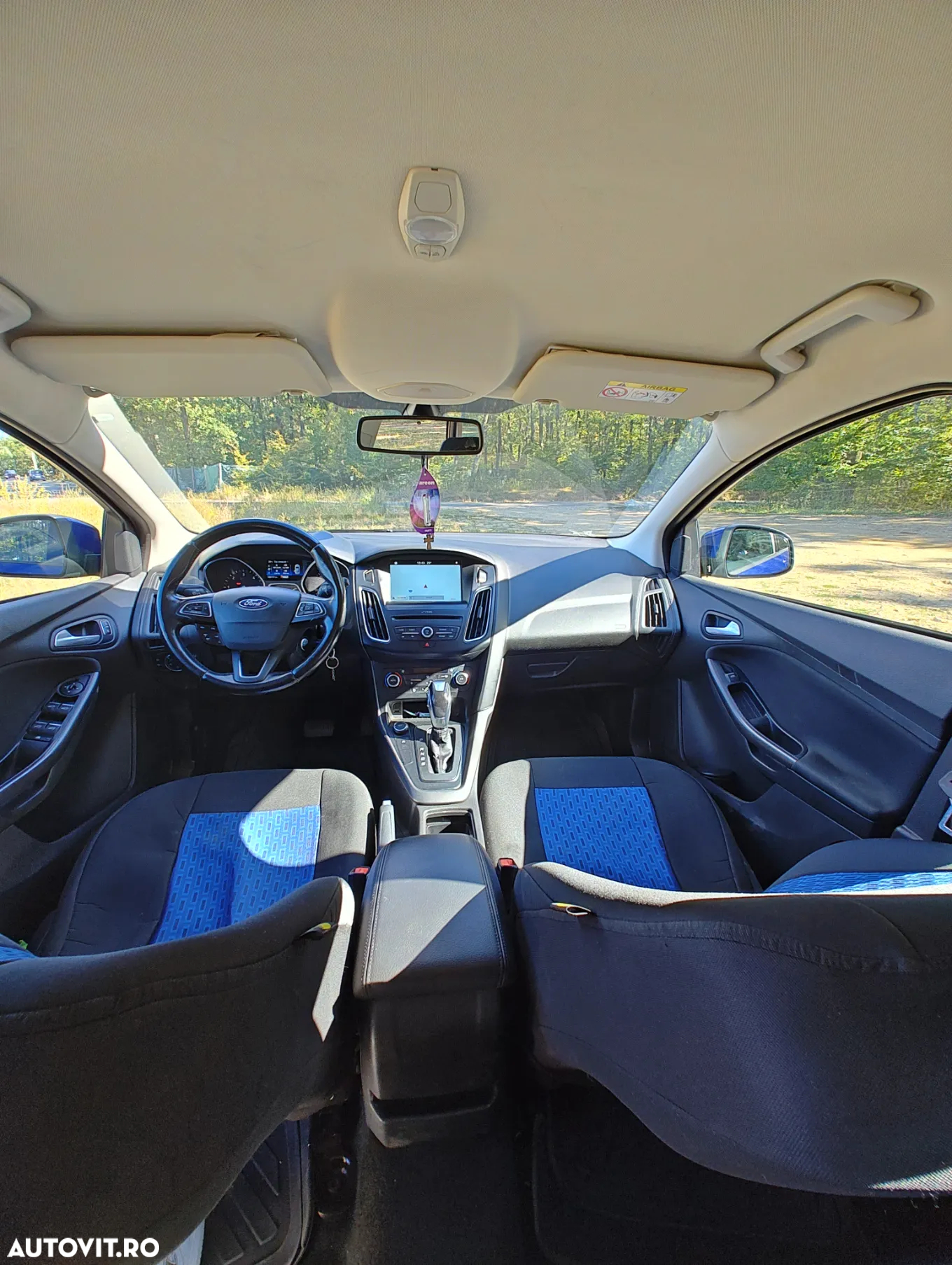 Ford Focus - 8