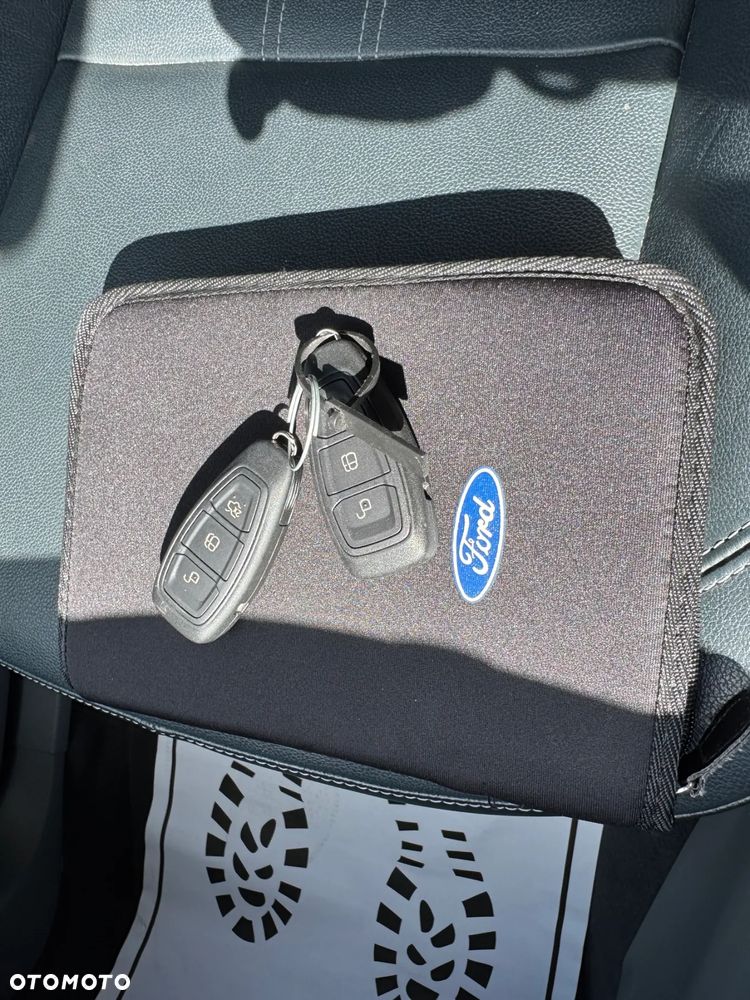 Ford Grand C-MAX 2.0 TDCi Titanium - 30