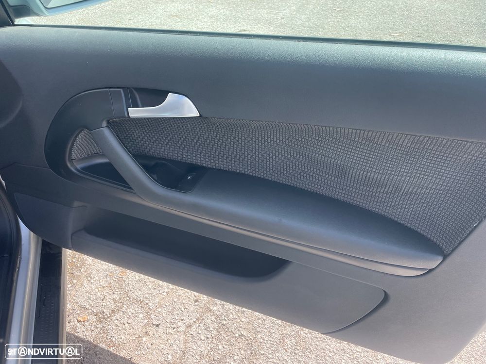 Audi A3 2.0 TDI Attraction - 9