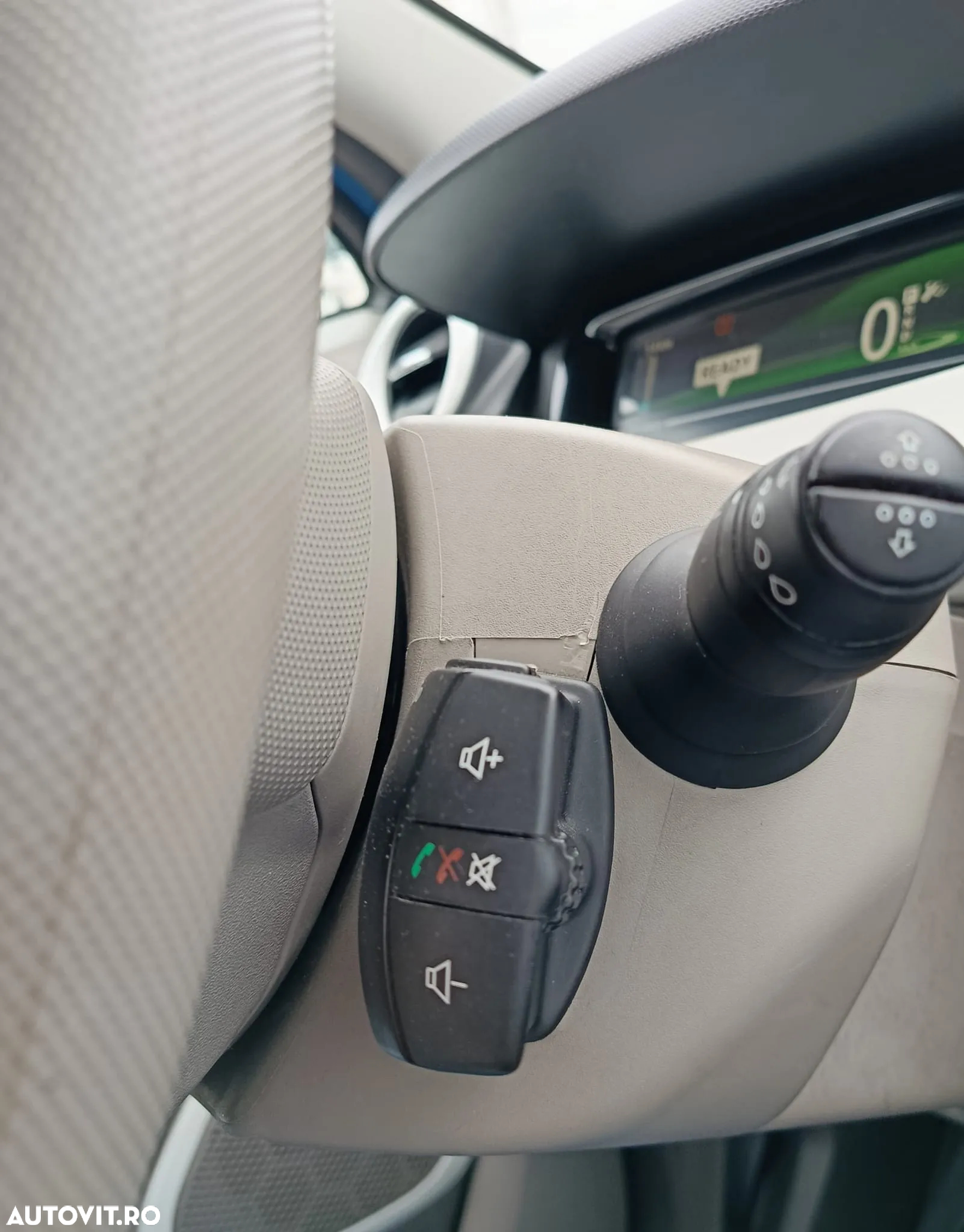 Renault ZOE - 15