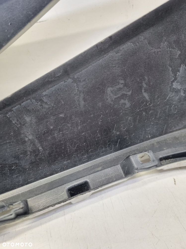 toyota corolla e21 hb kombi gr sport zderzak przód przedni ładny - 9