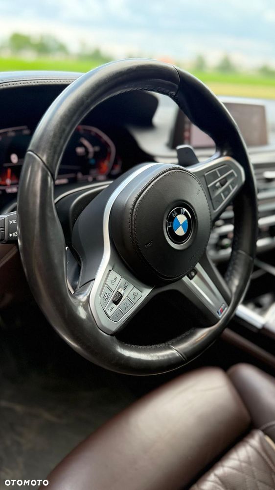 BMW Seria 7 750d xDrive sport - 15
