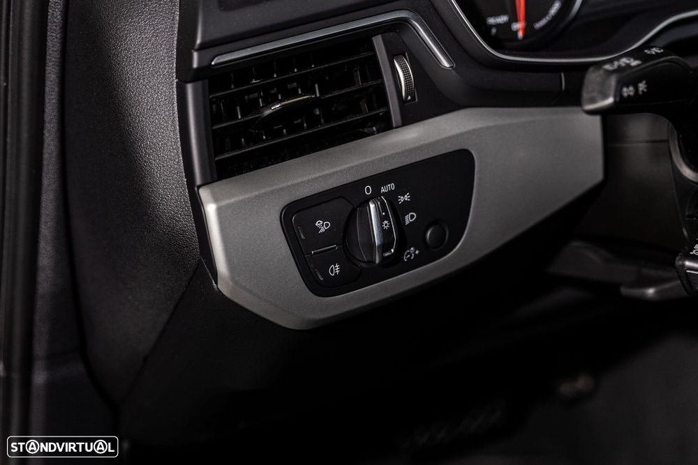 Audi A4 Avant 35 TDI Advanced S tronic - 14