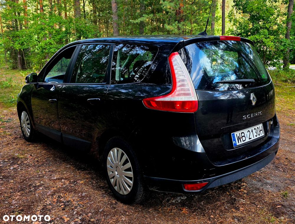 Renault Grand Scenic Gr 1.9 dCi Emotion - 10