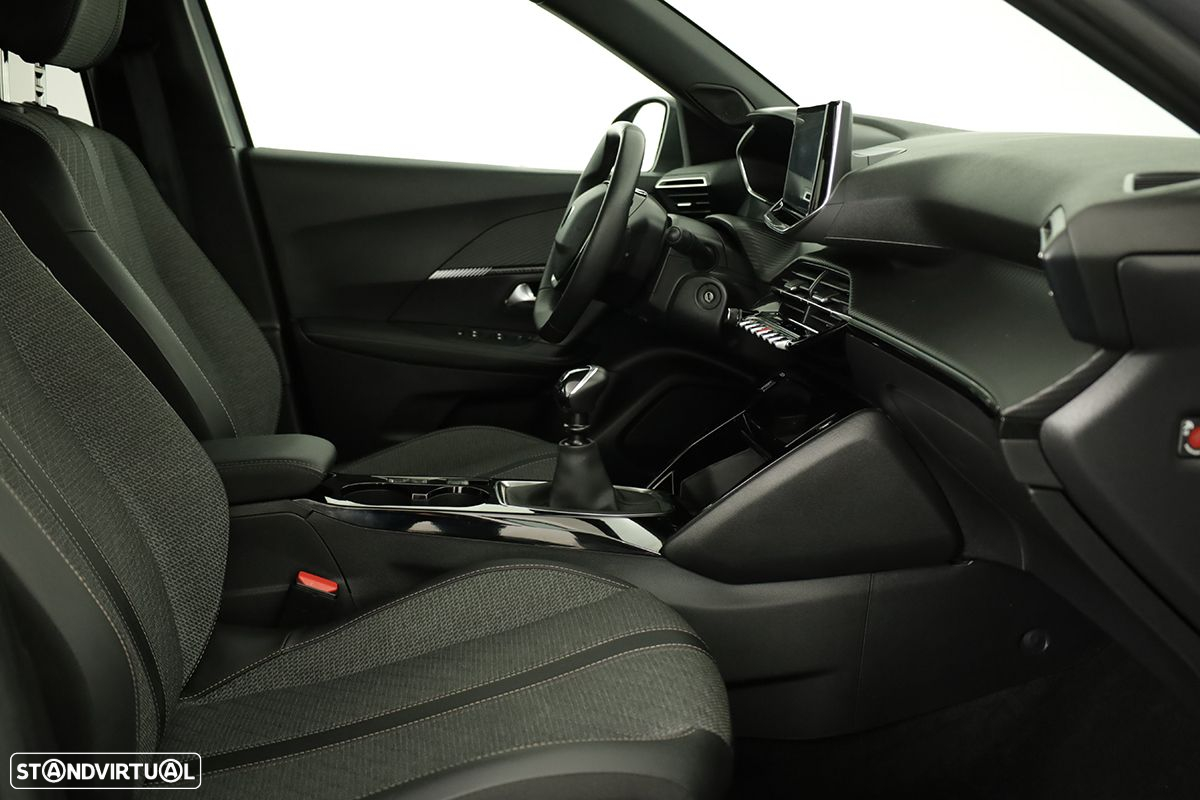 Peugeot 2008 1.2 PureTech Allure - 23