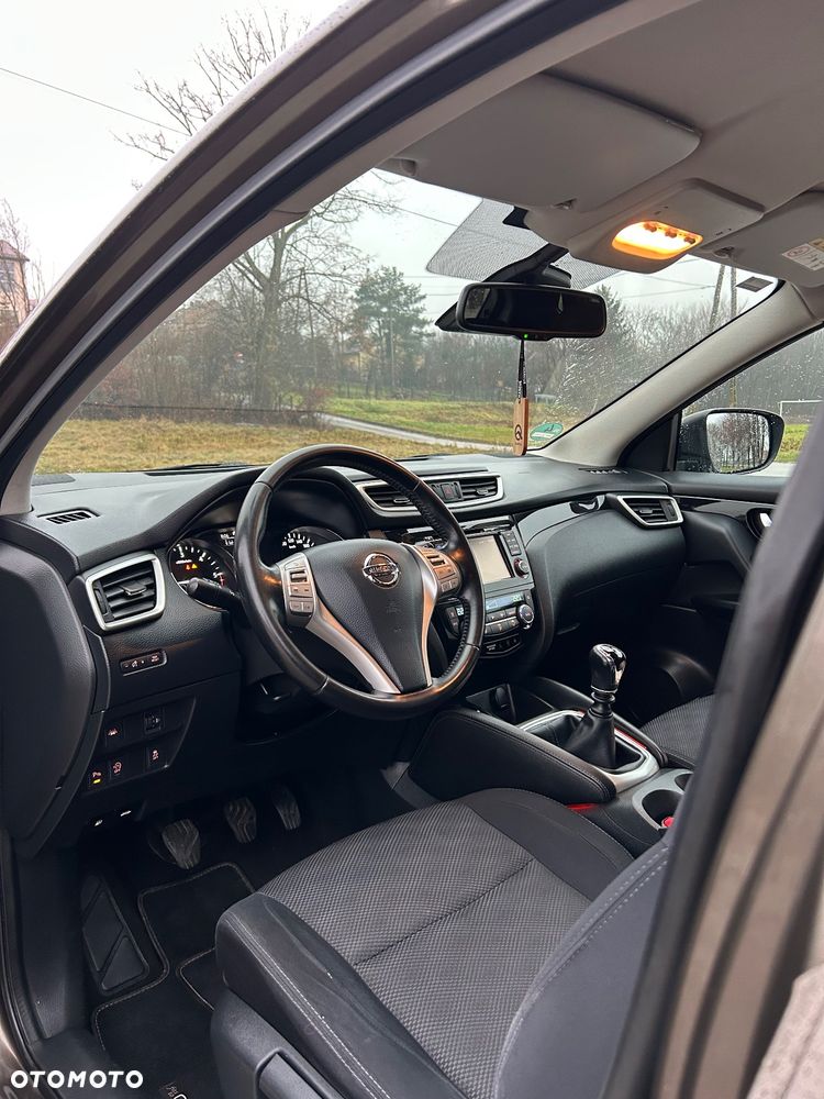 Nissan Qashqai 1.5 dCi Tekna - 11
