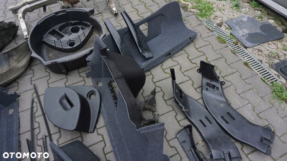 ZAŚLEPKA OSŁONA PLASTIK AUDI A4 B6 SEDAN 2001 - 10