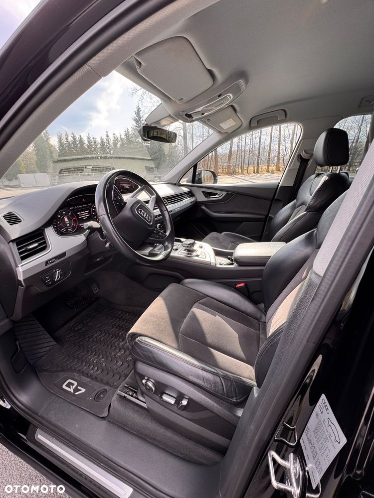 Audi Q7 - 13