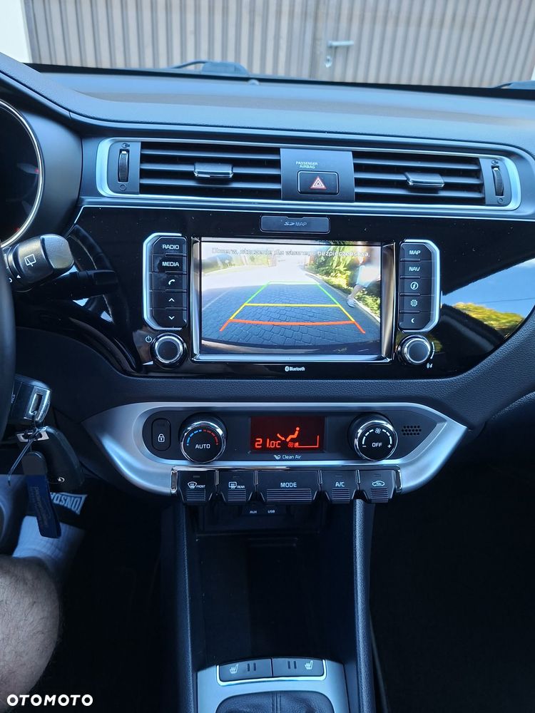 Kia Rio 1.2 Dream-Team Edition - 8