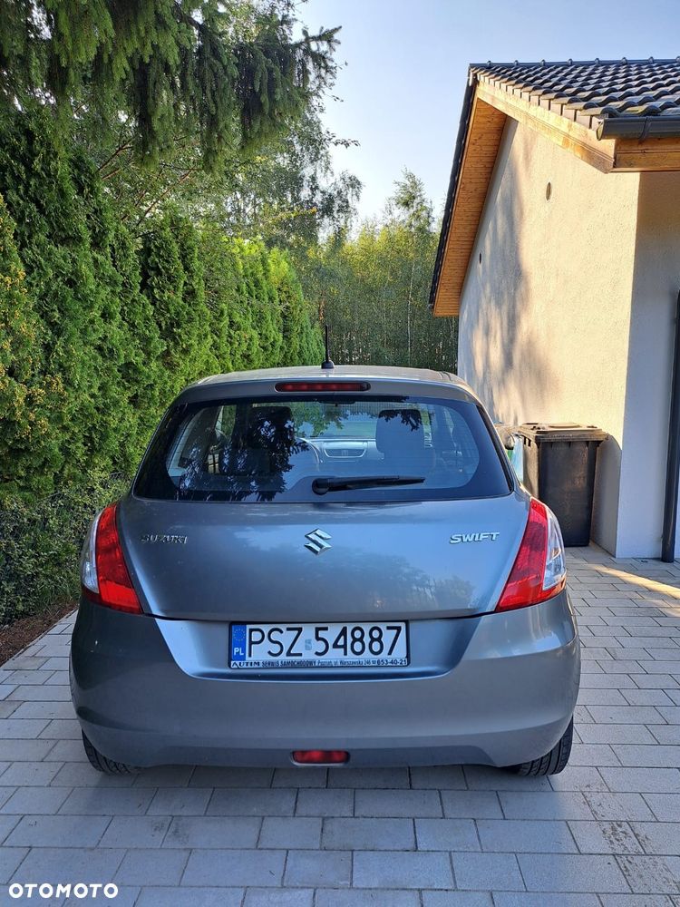 Suzuki Swift 1.3 DDiS GLX / Comfort - 7
