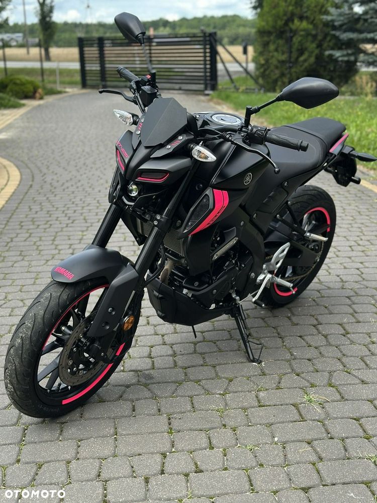 Yamaha MT - 21