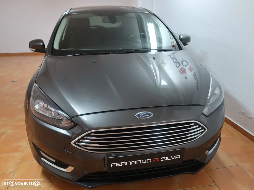 Ford Focus 1.0 SCTi Titanium - 4