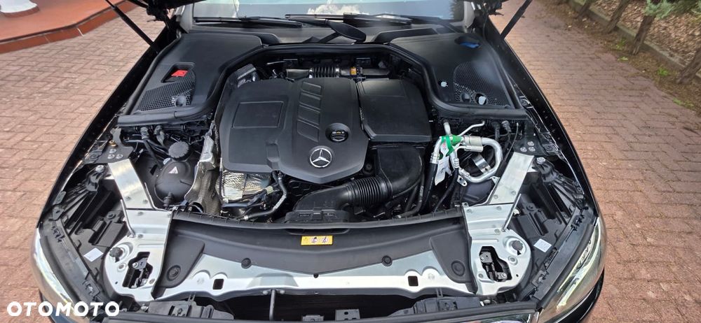 Mercedes-Benz Klasa E - 20