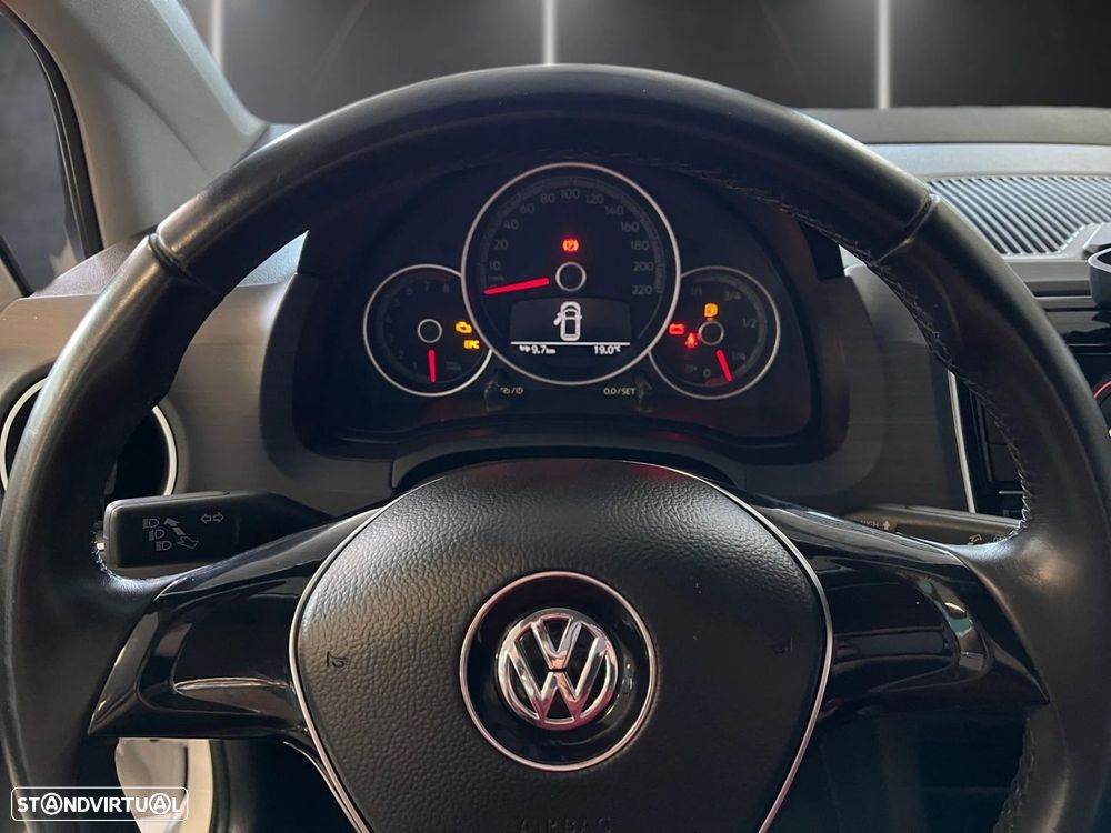 VW Cross Up! - 10