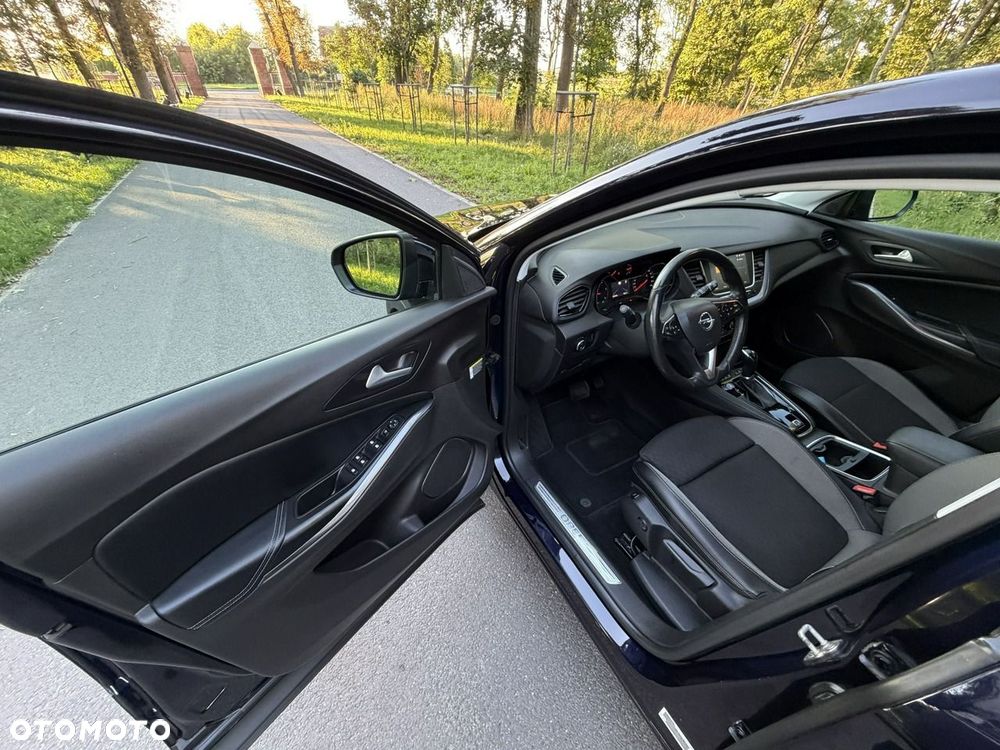 Opel Grandland X - 18