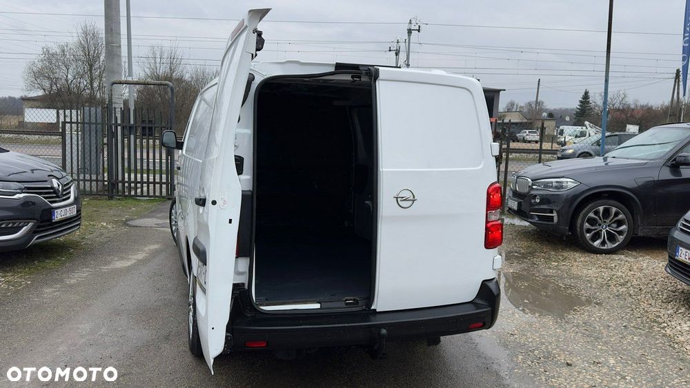 Opel Vivaro - 10