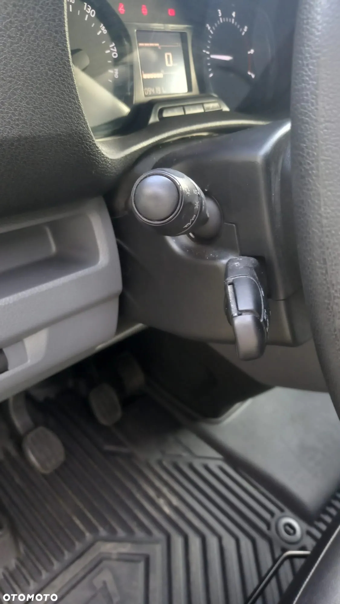 Opel Vivaro - 14