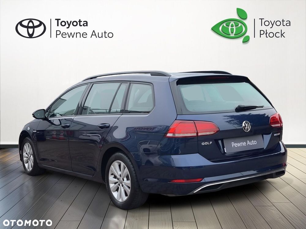 Volkswagen Golf - 4