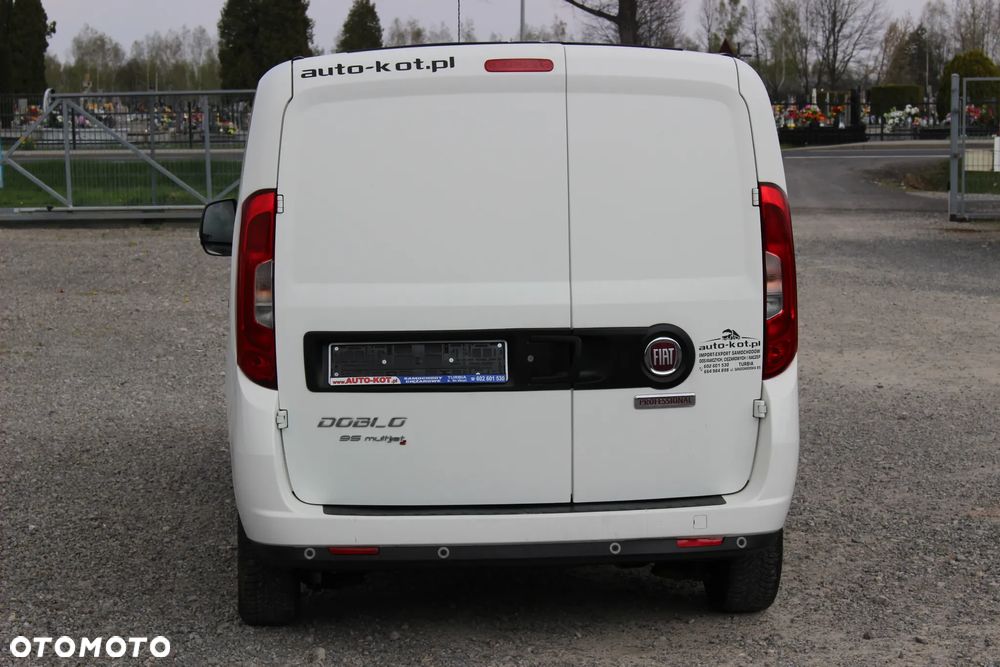 Fiat DOBLO 1.3 multijet 95KM / KLIMA /NAWIGACJA / B.DRZWI/ SERWIS FR/ IDEALNY STAN / - 3