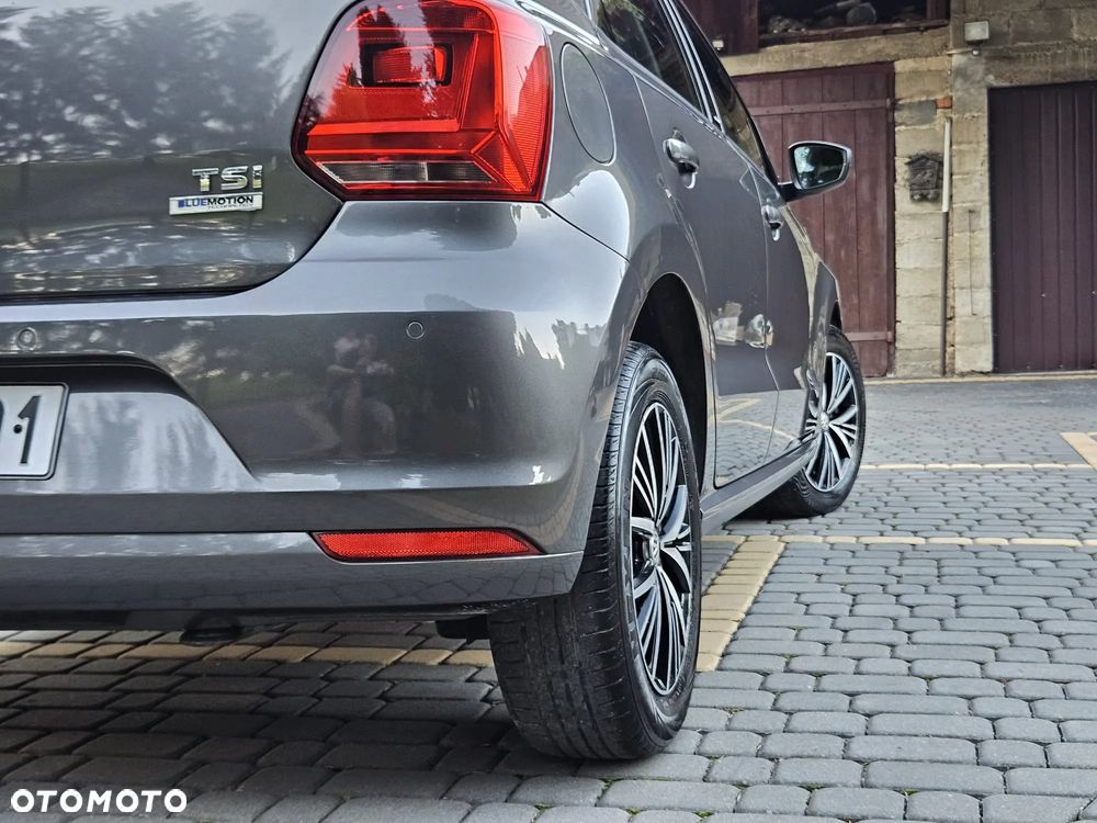 Volkswagen Polo 1.2 TSI Blue Motion Technology Allstar - 35