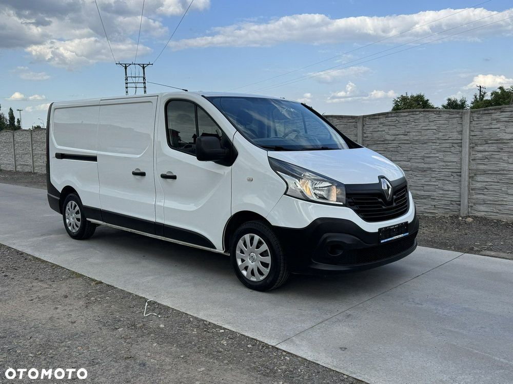 Renault Trafic - 2