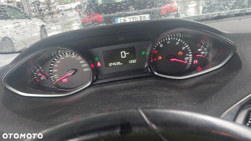 Peugeot 308 PureTech 110 Stop & Start Style - 13