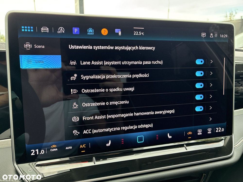 Volkswagen Passat Variant 2.0 TDI EVO Elegance DSG - 23