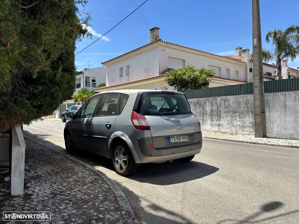 Renault Scénic 1.5 dCi Confort Dynamique - 1