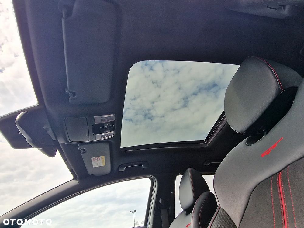 Kia ProCeed 1.6 T-GDI DCT7 OPF GT - 12