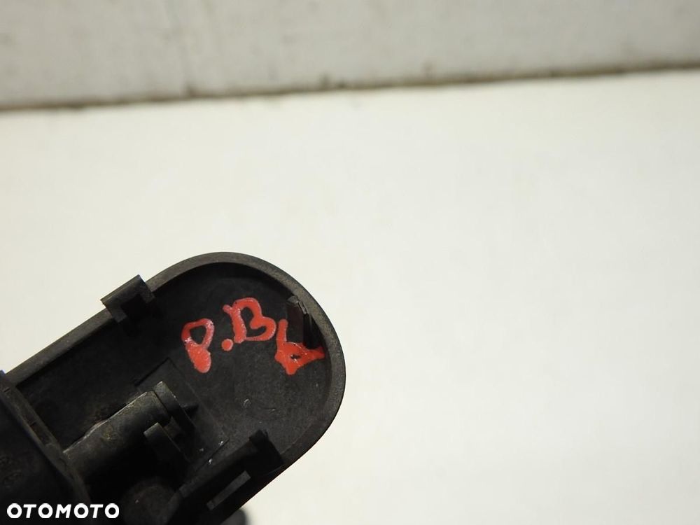DYSZA SPRYSKIWACZA MASKI VW PASSAT B6 1.9 TDI 5M0955985 - 3