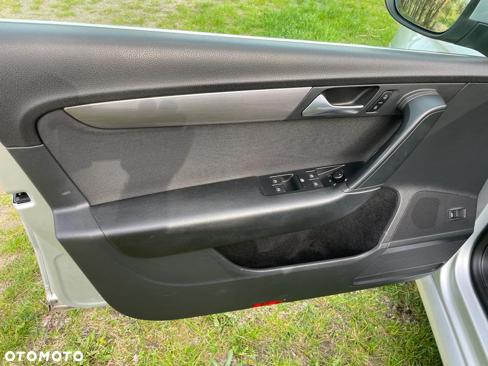 Volkswagen Passat 2.0 TDI DSG Highline - 6