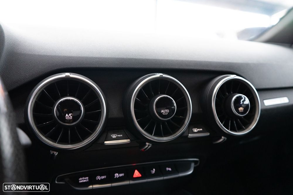 Audi TT Coupé 2.0 TDI S-line - 37