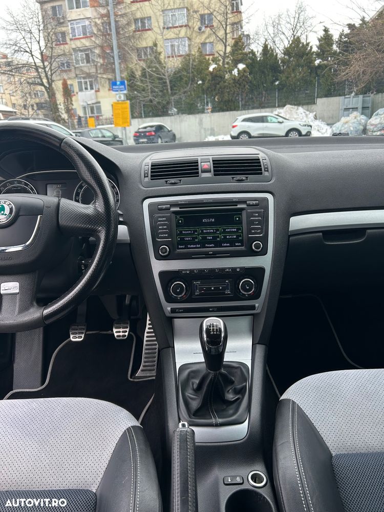 Skoda Octavia - 25
