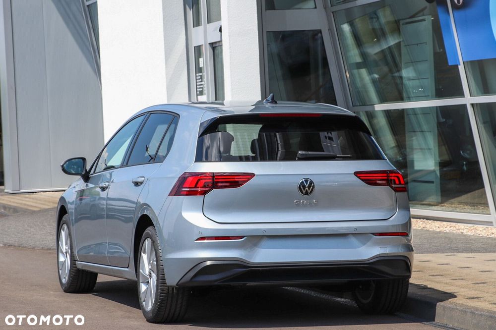 Volkswagen Golf - 3