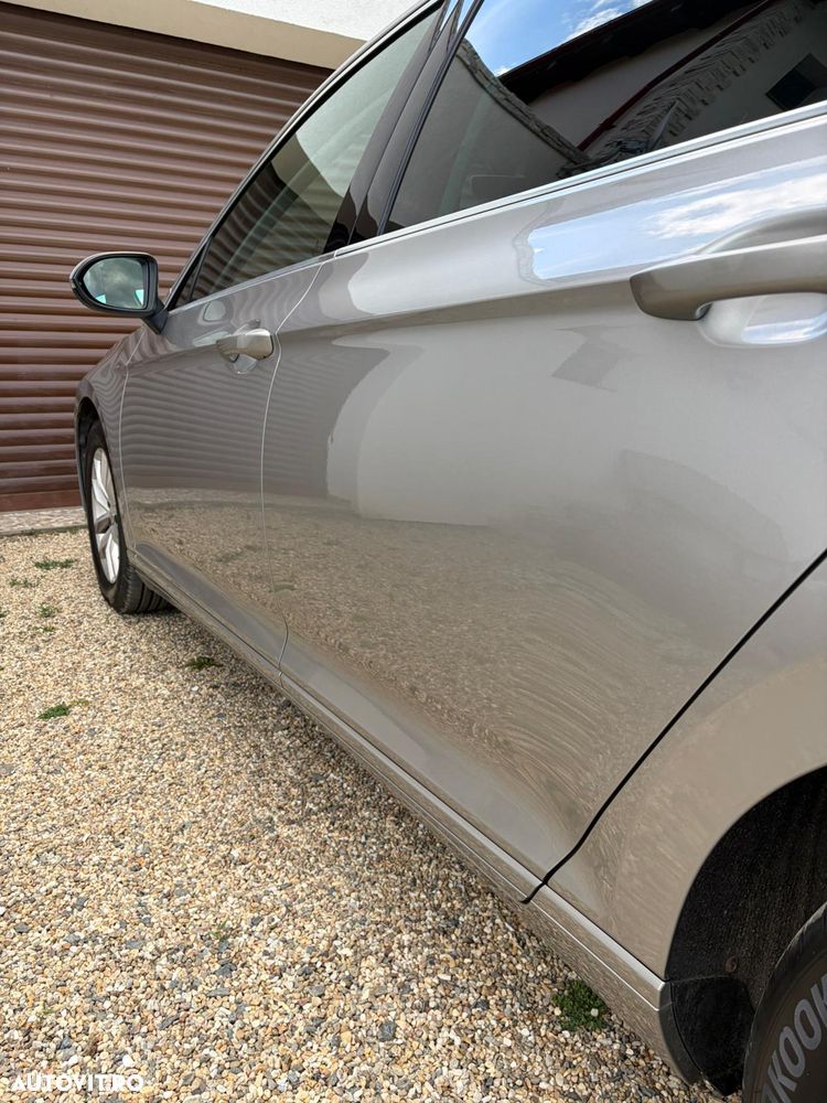 Volkswagen Passat - 7