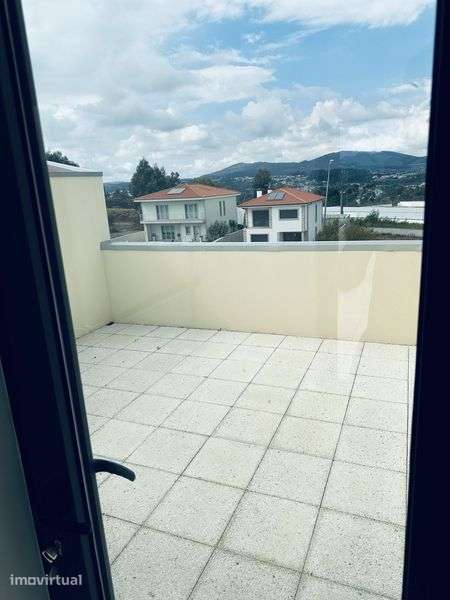 Moradia Geminada T4 (Garantia de Construção) - Grande imagem: 4/6