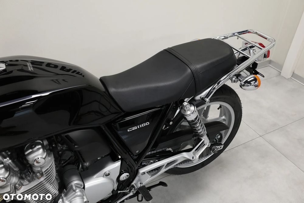 Honda CB - 18