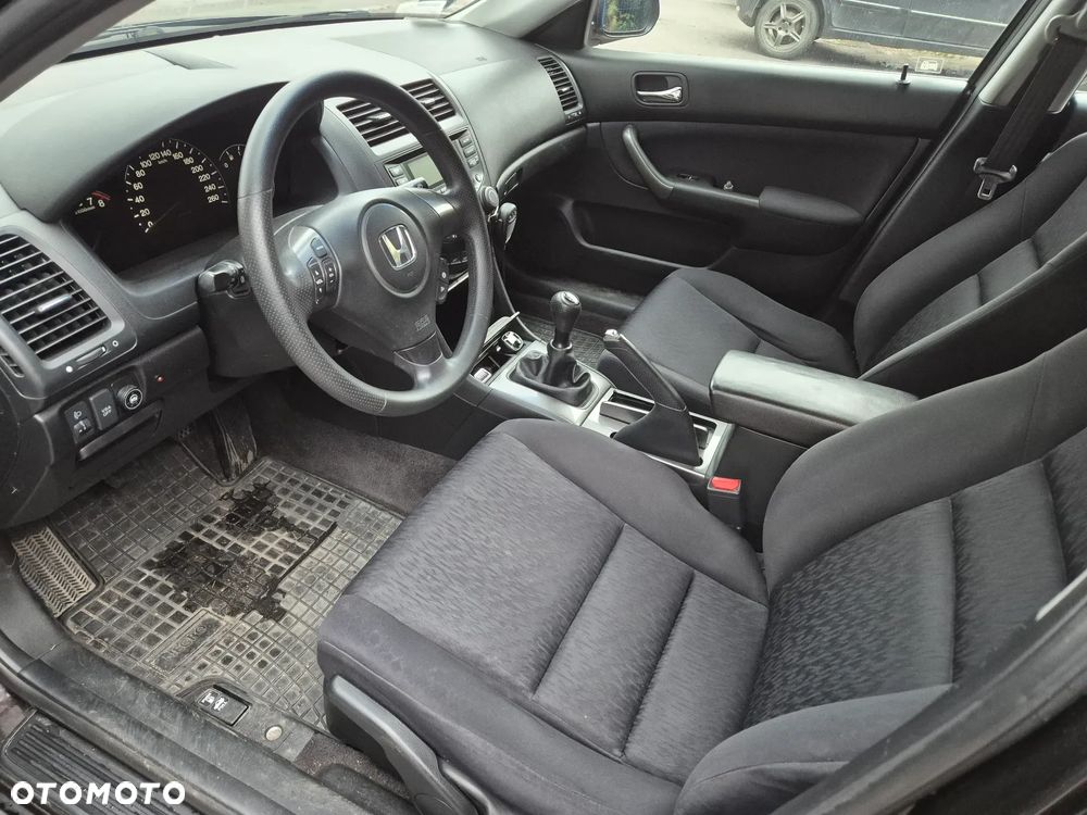 Honda Accord 2.0 Comfort - 4