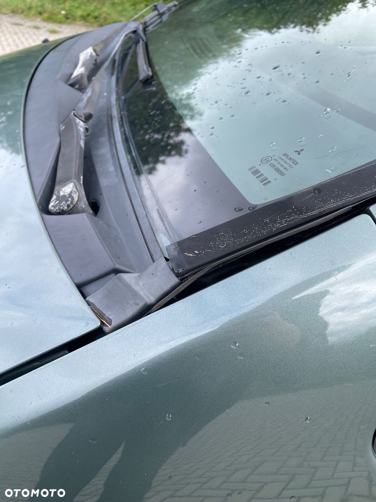 Mitsubishi Colt - 18