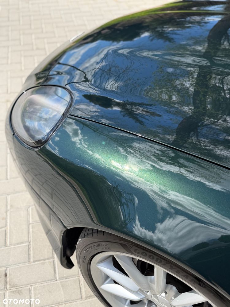 Aston Martin DB7 - 12
