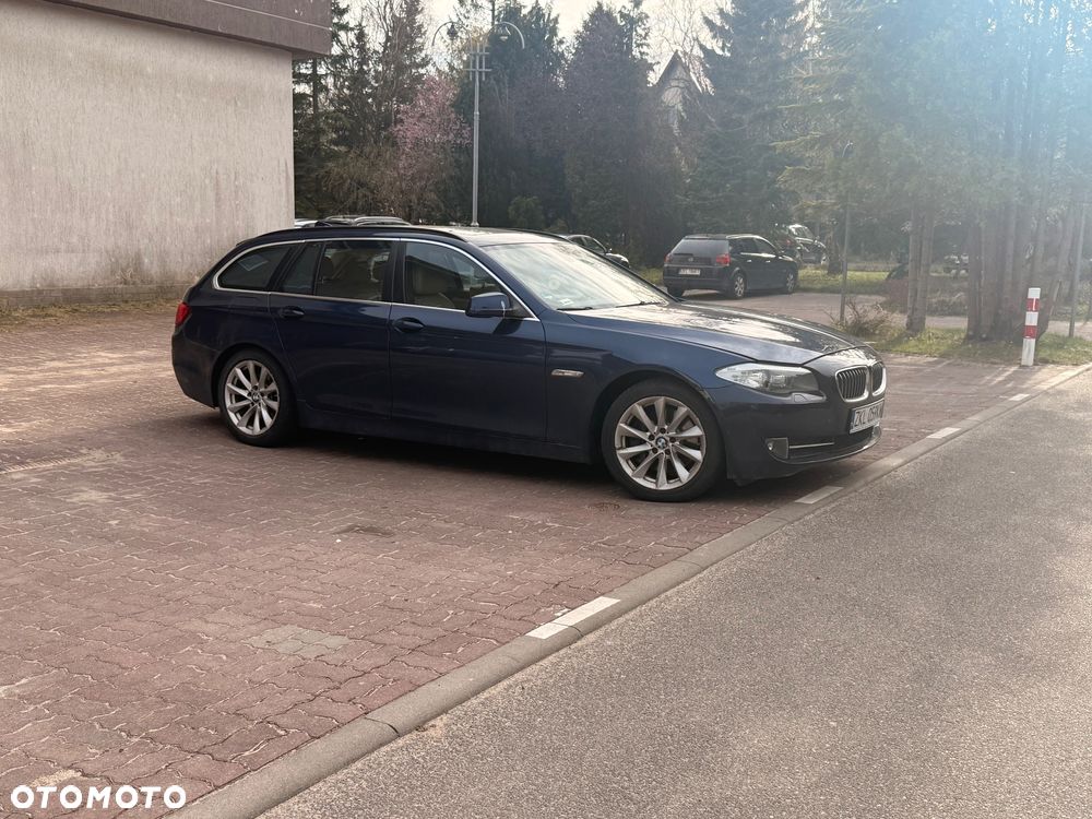 BMW Seria 5 530d xDrive Sport-Aut - 1