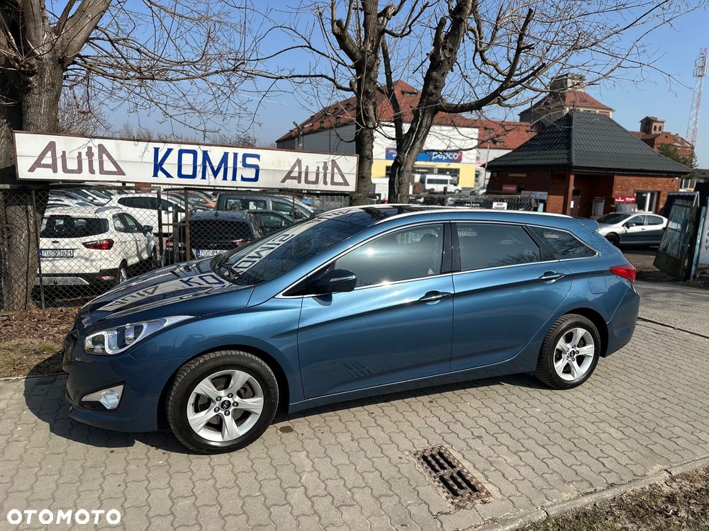Hyundai i40 i40cw 1.7 CRDi Fifa World Cup Edition - 12