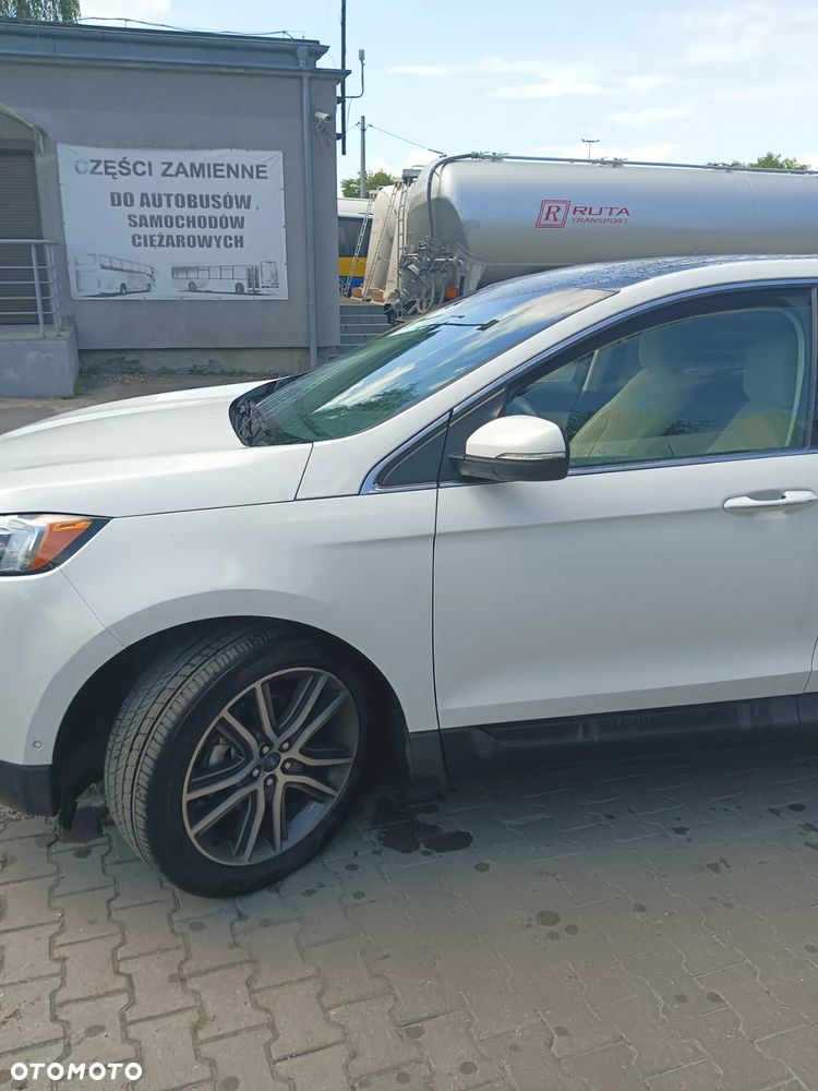 Ford Edge - 31