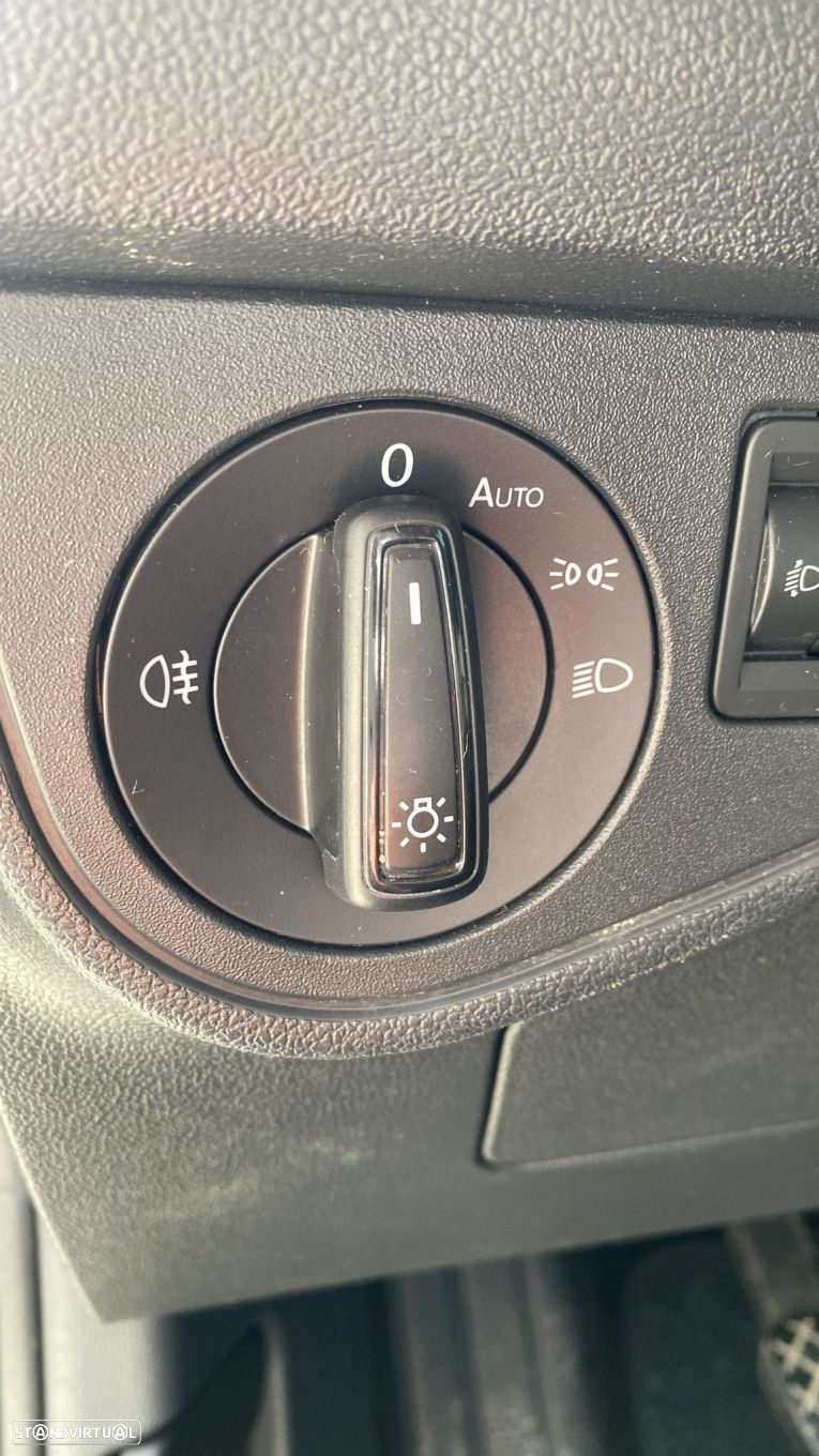 VW Polo 1.0 Trendline - 9