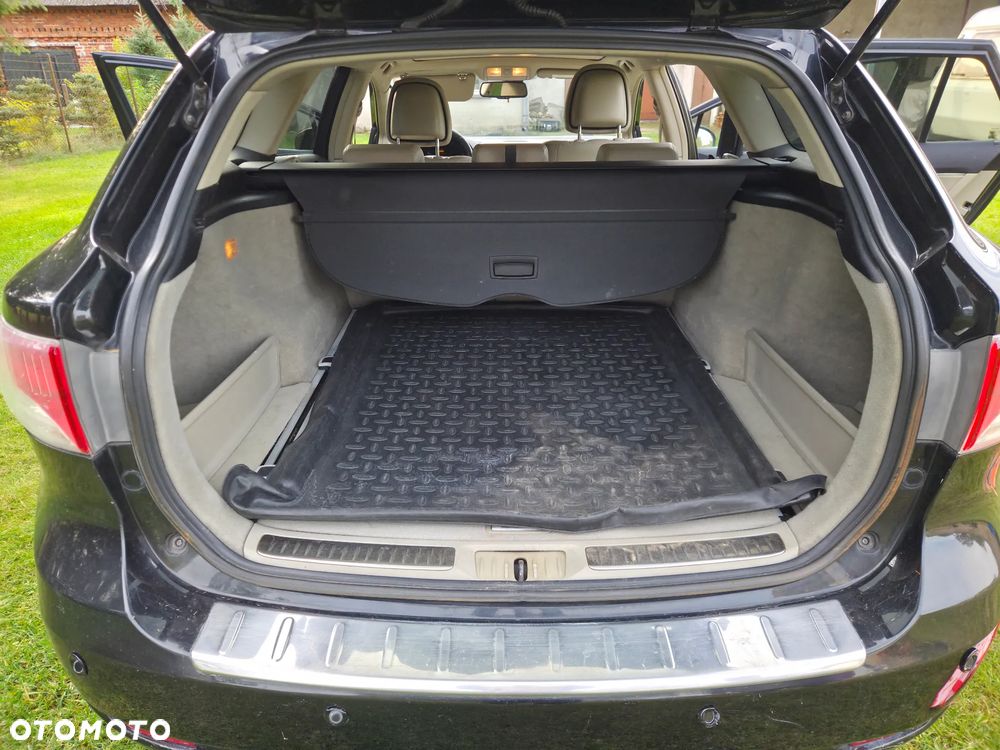 Toyota Avensis - 6