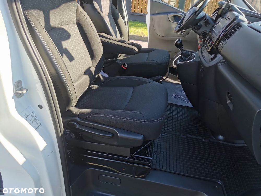 Opel Vivaro L2H1 2.9t Edition Tour - 10