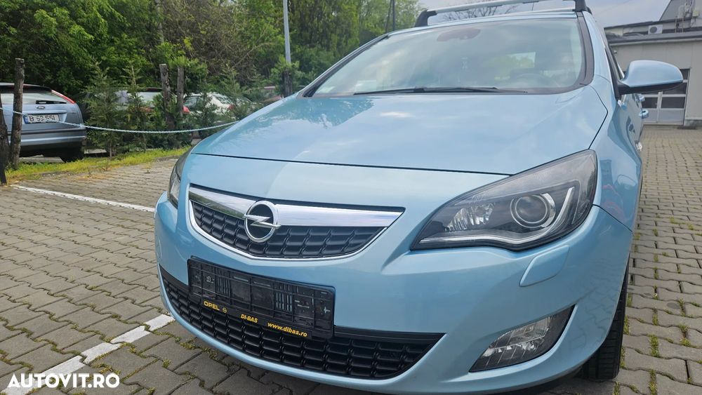 Opel Astra 1.4 Turbo - 1