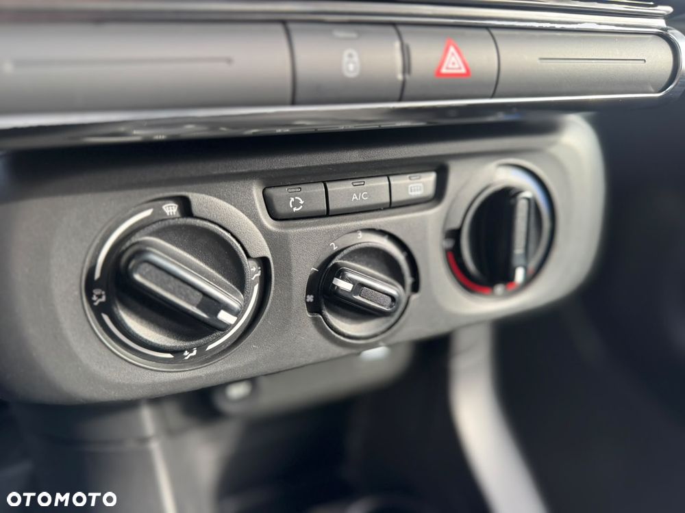Citroën C3 1.2 PureTech Feel - 23