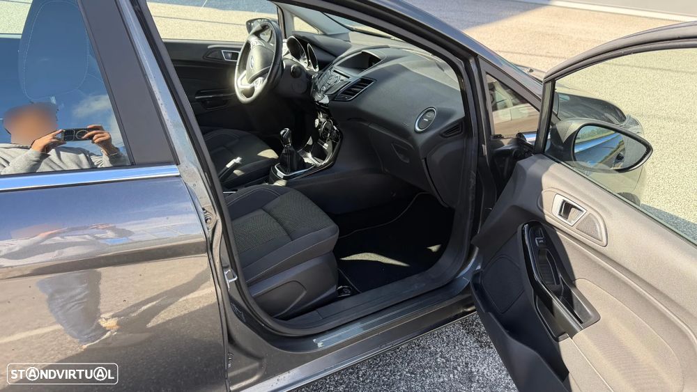 Ford Fiesta 1.0 Ti-VCT Titanium - 9